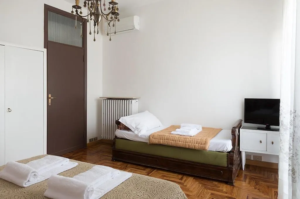 Rooms Villa Bergamo Airport Scanzorosciate