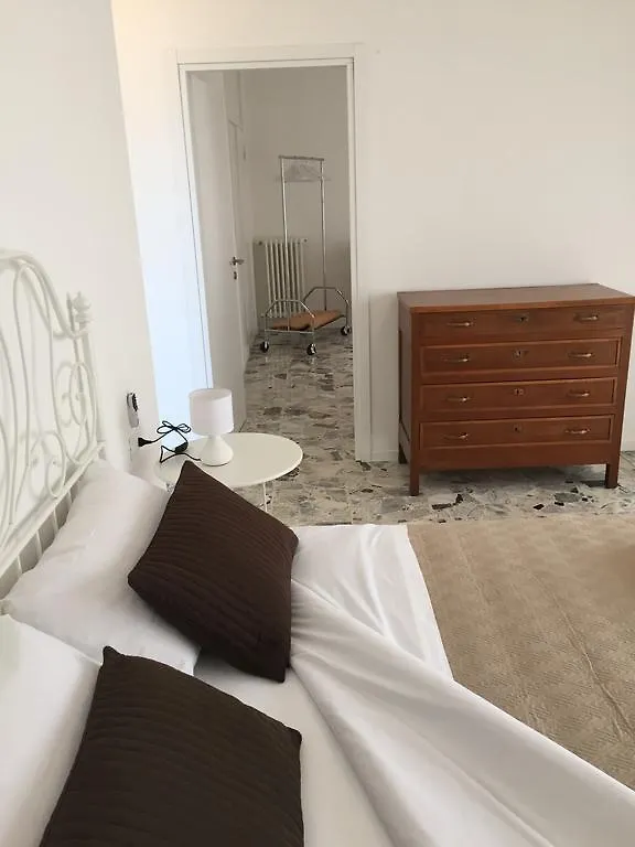 Rooms Villa Bergamo Airport Scanzorosciate Penzion