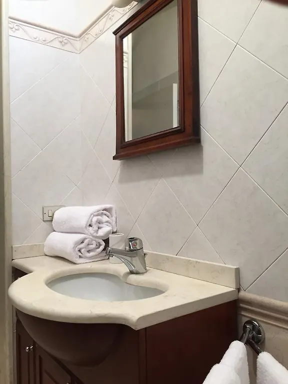 Rooms Villa Bergamo Airport Scanzorosciate Casa de hóspedes